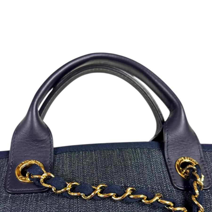 CHANEL（シャネル） ドーヴィルGM ショルダーバッグ キャンバス A66941