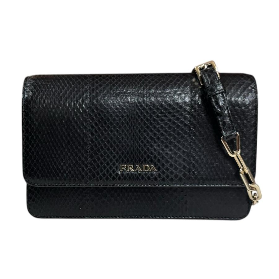 プラダ ショルダーバッグ BT1045 ブラック レディース PRADA  中古 R&Kリサイクルキング PRADA（プラダ） ショルダーバッグ BT1045 ブラック レディース 中古