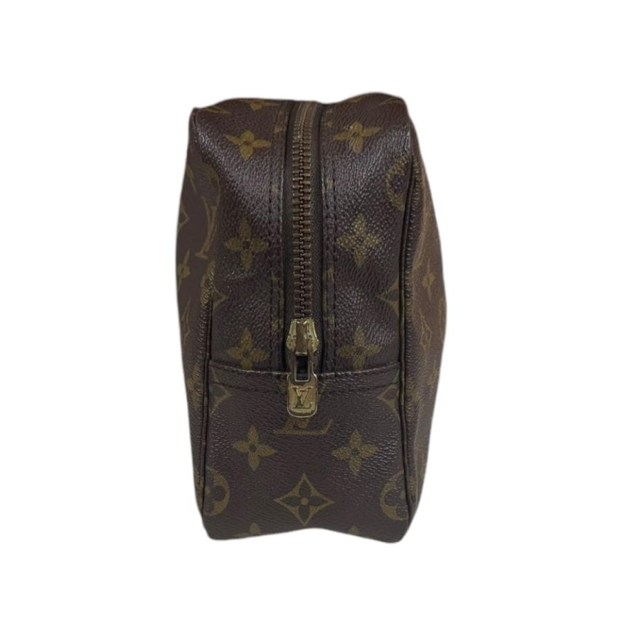 LOUIS VUITTON（ルイ・ヴィトン） トゥルース トワレット28 モノグラム