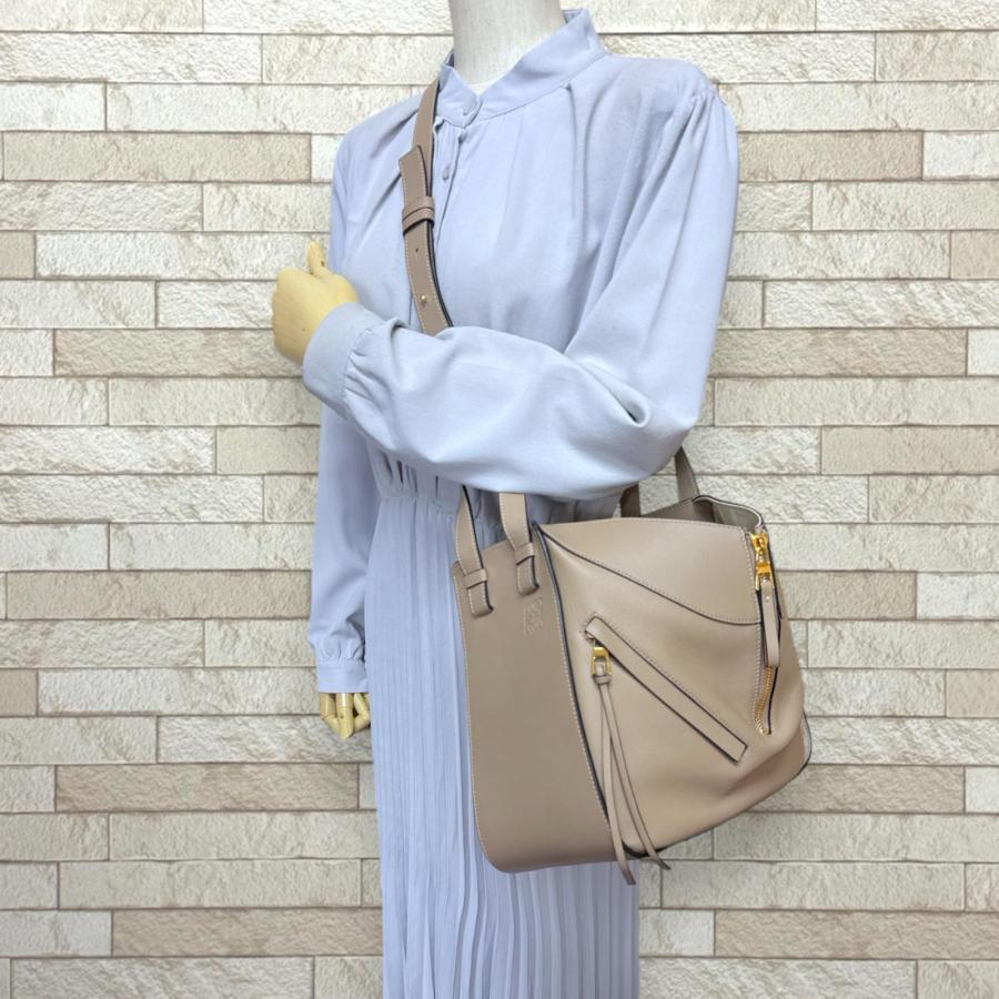 LOEWE（ロエベ） ハンモック スモール ショルダーバッグ レザー