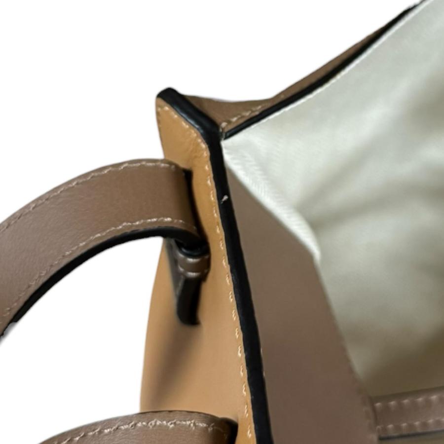 LOEWE（ロエベ） ハンモック スモール ショルダーバッグ カーフ 326.30