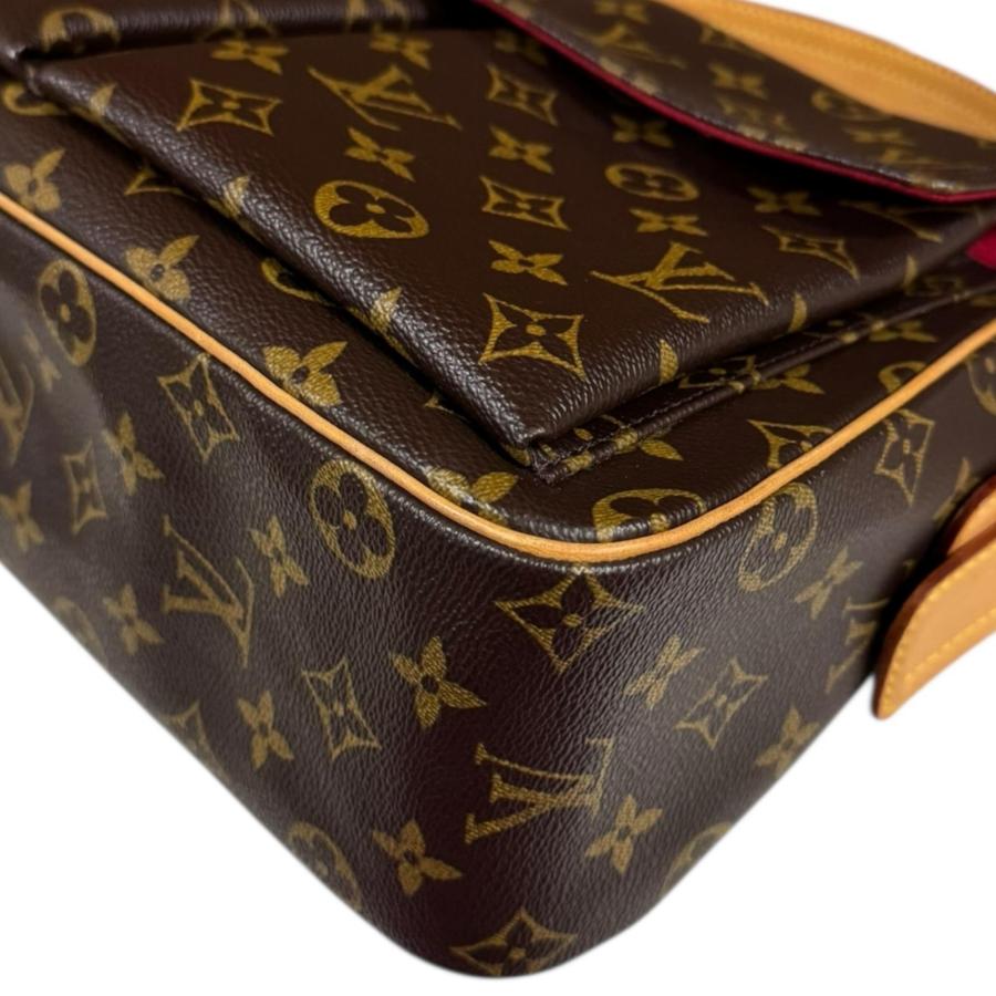 LOUIS VUITTON（ルイ・ヴィトン） ヴィバシテGM モノグラム ショルダー
