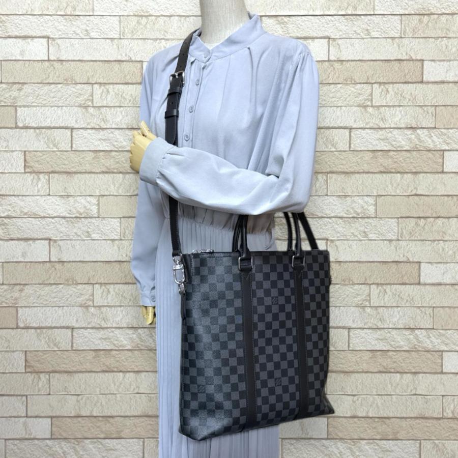 LOUIS VUITTON（ルイ・ヴィトン） アントン トート ショルダーバッグ 