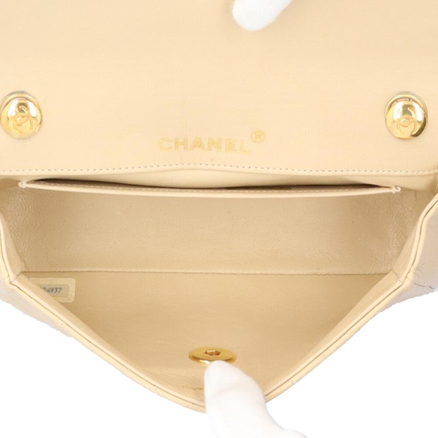 CHANEL（シャネル） ミニマトラッセ ショルダーバッグ レザー ベージュ
