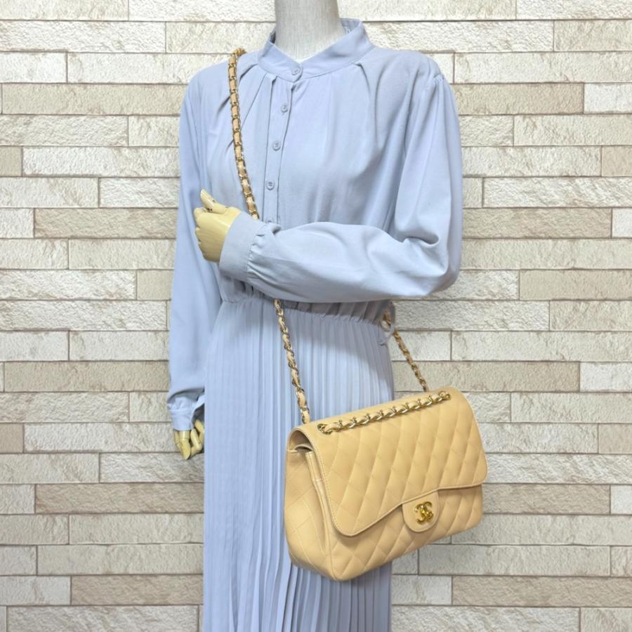 CHANEL（シャネル） マトラッセ ショルダーバッグ キャビアスキン