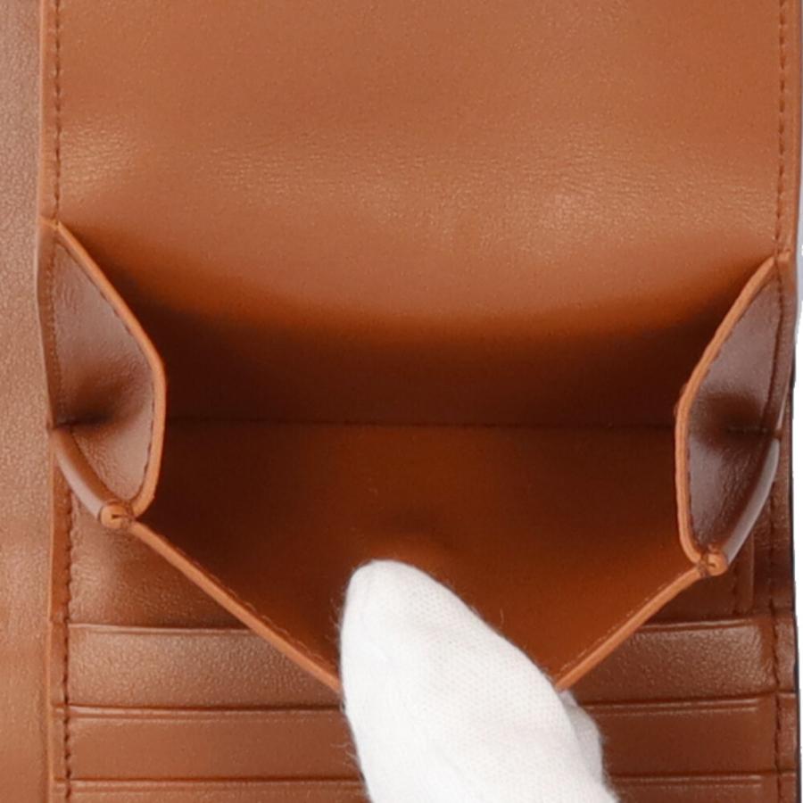 セリーヌ スモールフラップウォレット トリオンフ 三つ折り財布 レザー 10D783BZG.04LU レディース CELINE  中古 CELINE セリーヌ スモールフラップウォレット トリオンフ 三つ折り財布