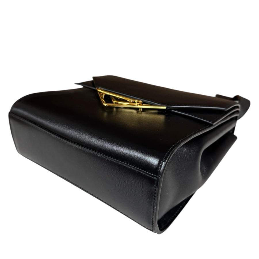 ボッテガヴェネタ ザ クリップ ショルダーバッグ ショルダーバッグ レザー 652391 ブラック レディース BOTTEGAVENETA  中古 ボッテガヴェネタ ザ クリップ ショルダーバッグ レザー 652391