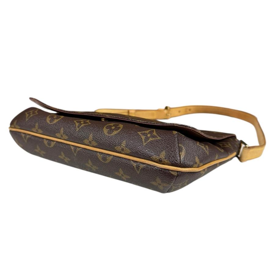 LOUIS VUITTON（ルイ・ヴィトン） ミュゼットタンゴ ショート
