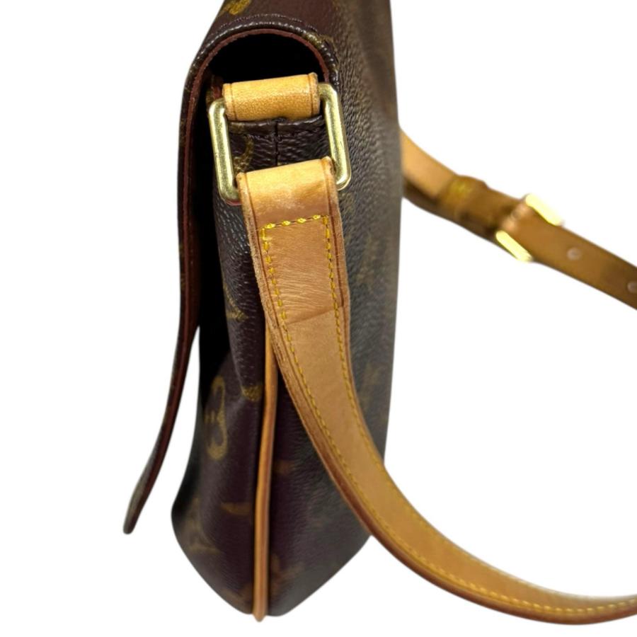 LOUIS VUITTON（ルイ・ヴィトン） ミュゼットタンゴ ショート
