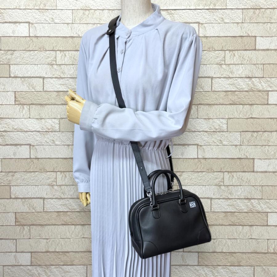 LOEWE ロエベ アマソナ75 スモール ショルダーバッグ レザー ブラック