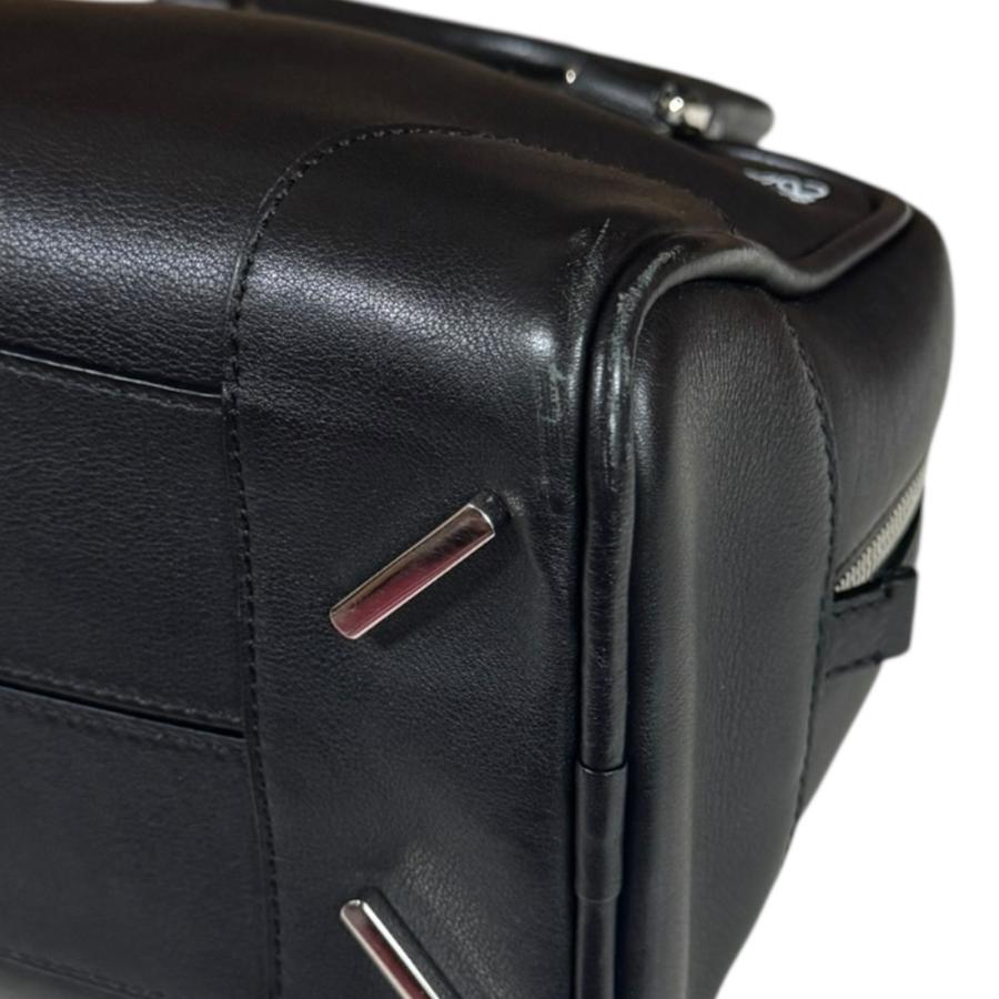 LOEWE（ロエベ） アマソナ75 スモール ショルダーバッグ レザー