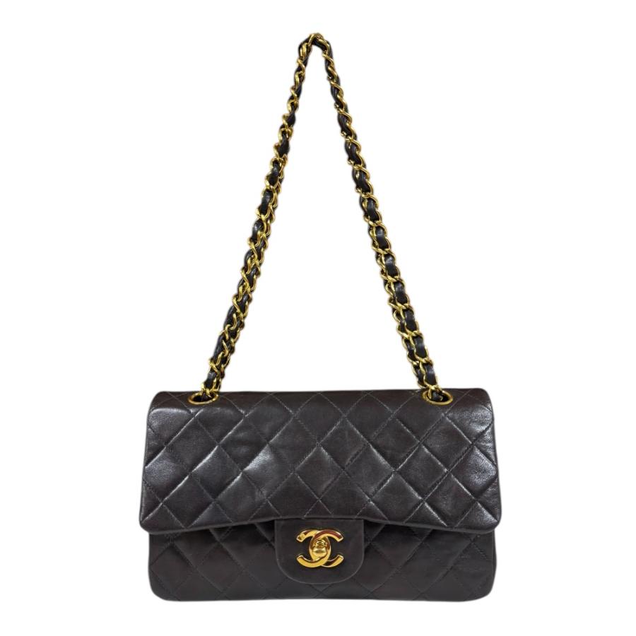 CHANEL（シャネル） マトラッセ ショルダーバッグ ラムスキン ブラック