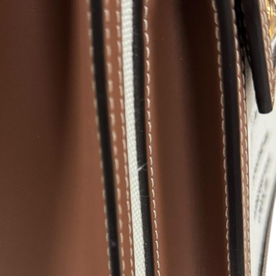 BURBERRY（バーバリー） ロゴポケット ショルダーバッグ レザー