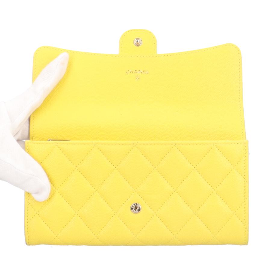 シャネル クラッシックロングフラップウォレット マトラッセ 長財布 キャビアスキン AP0241 レディース CHANEL  中古 CHANEL（シャネル） クラッシックロングフラップウォレット マトラッセ