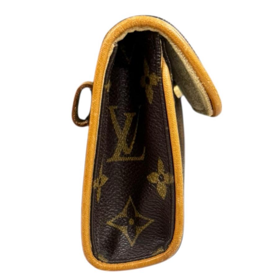 LOUIS VUITTON（ルイ・ヴィトン） ポシェット・フロランティーヌ