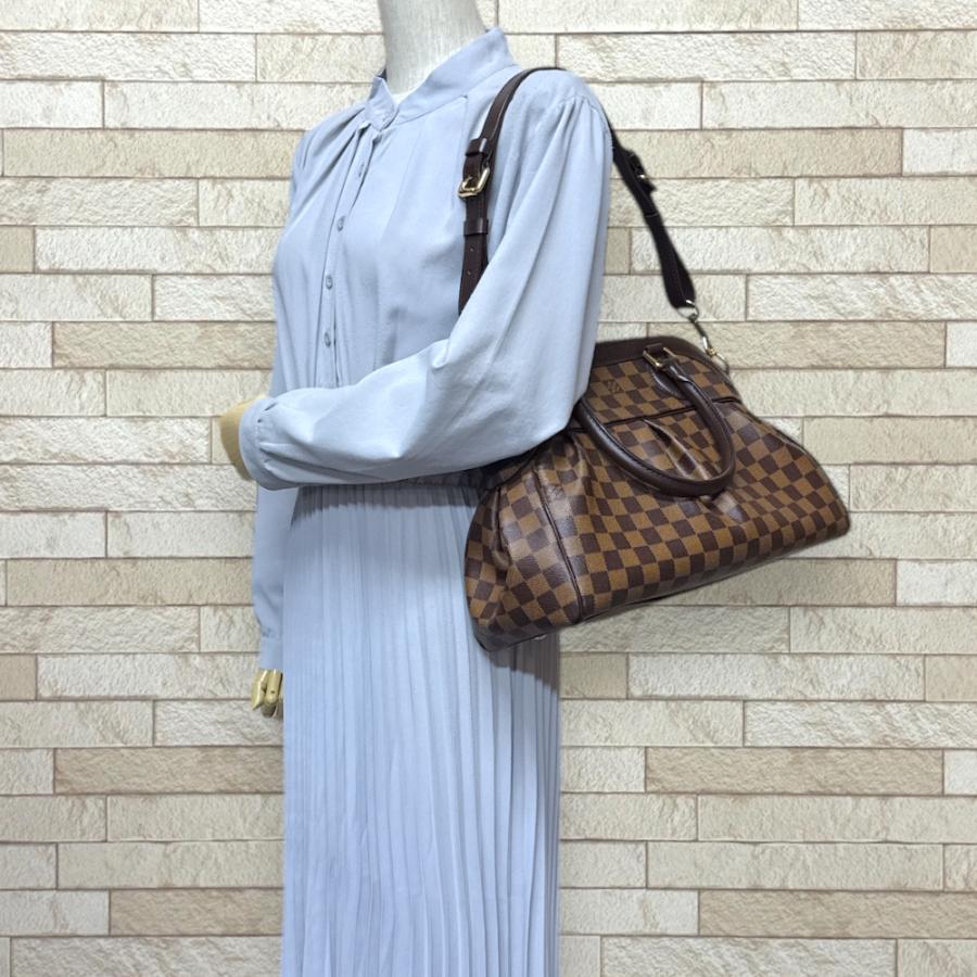 LOUIS VUITTON（ルイ・ヴィトン） トレヴィPM ダミエ ショルダーバッグ