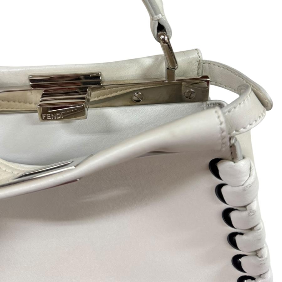 FENDI（フェンディ） ミニピーカブー ショルダーバッグ レザー 8BN244