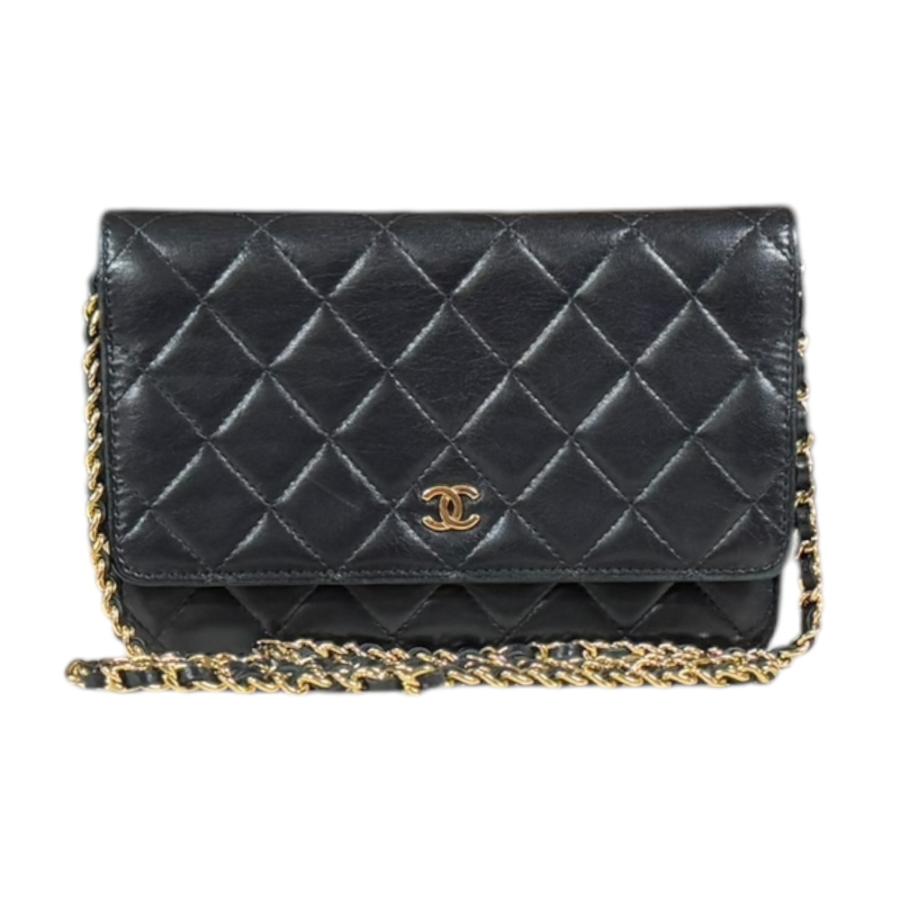 シャネル CHANEL  マトラッセ  ショルダーバッグ ラムスキン レディース  中古 CHANEL（シャネル） マトラッセ ショルダーバッグ ラムスキン