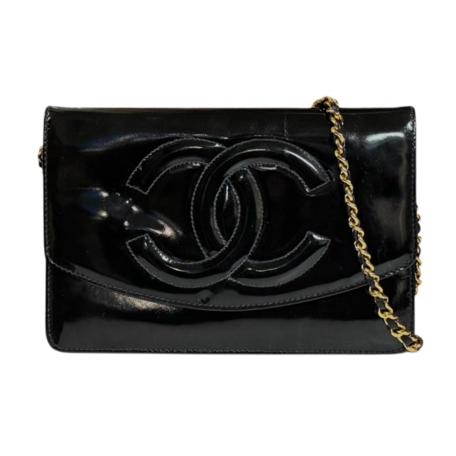 シャネル ココマーク ショルダーバッグ エナメル A05282 ブラック レディース CHANEL  中古 CHANEL（シャネル） ココマーク ショルダーバッグ エナメル A05282