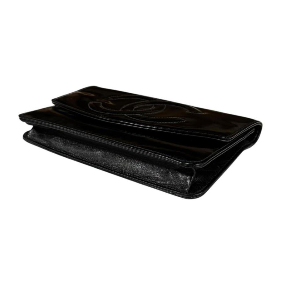 シャネル ココマーク ショルダーバッグ エナメル A05282 ブラック レディース CHANEL  中古 CHANEL（シャネル） ココマーク ショルダーバッグ エナメル A05282