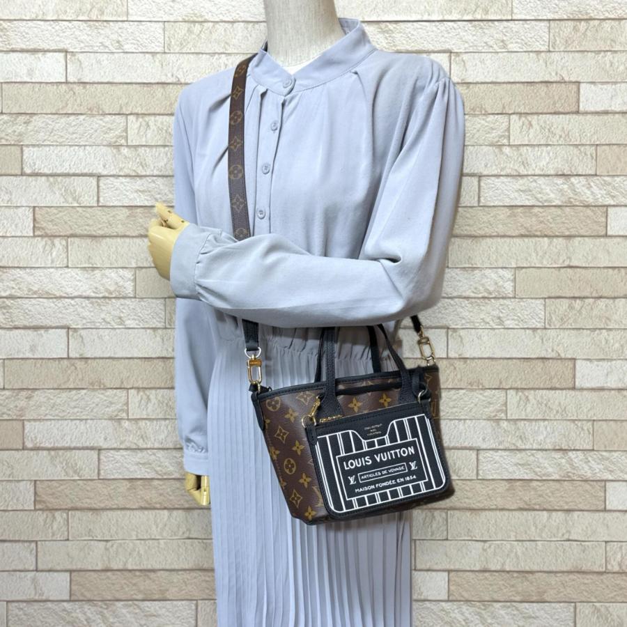 LOUIS VUITTON（ルイ・ヴィトン） ネヴァーフル インサイドアウトBB