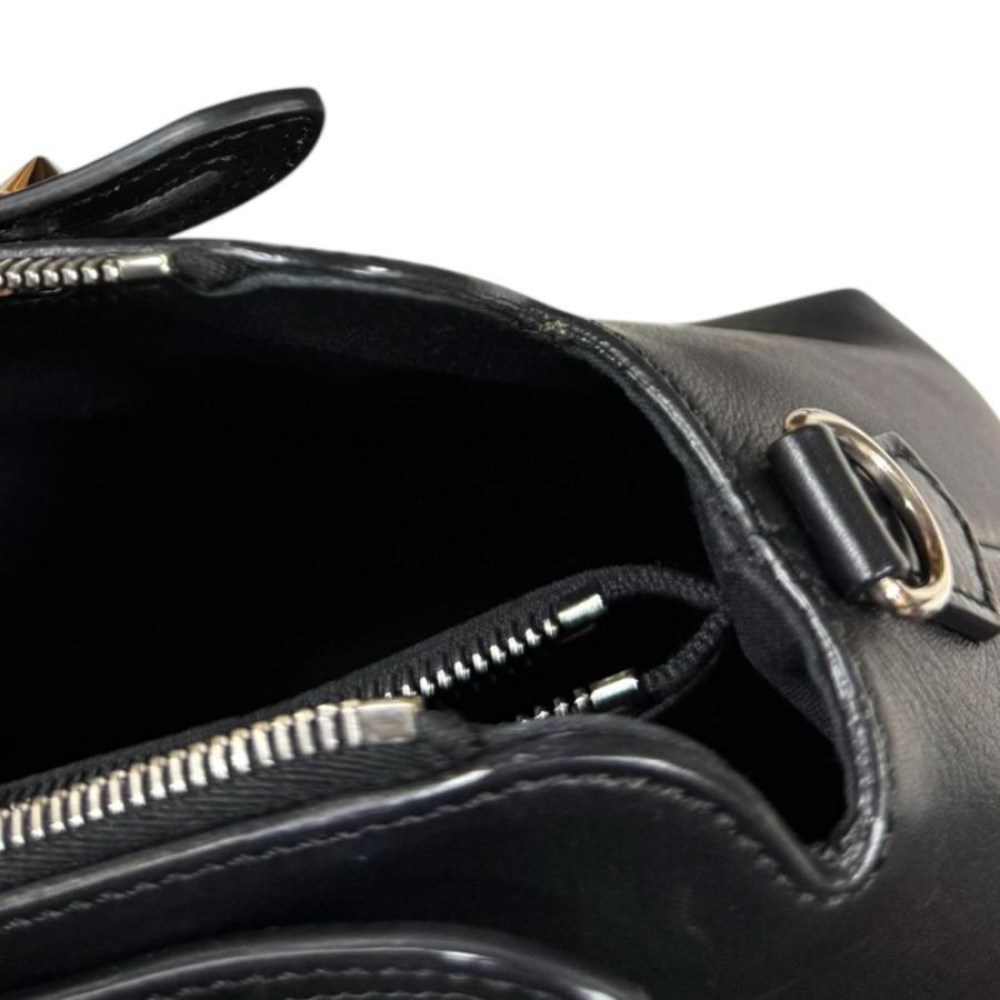 【中古】FENDI フェンディ バイザウェイ ミディアム レザー ブラック 8BL146 黒 シルバー金具 2WAYショルダーバッグ ショルダーバッグ レディース 人気 お洒落 【ブランドギャラリー東心斎橋店】 FENDI（フェンディ） ショルダーバッグ BY THE WAY バイザウェイ