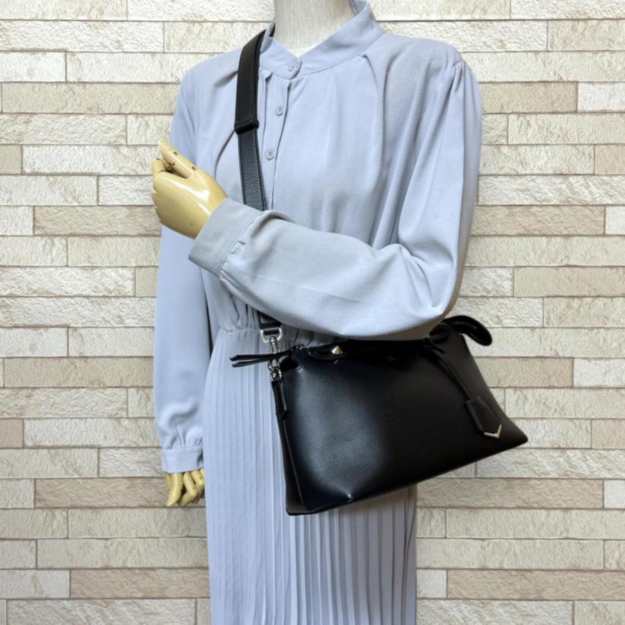 FENDI（フェンディ） バイザウェイ ミディアム ショルダーバッグ