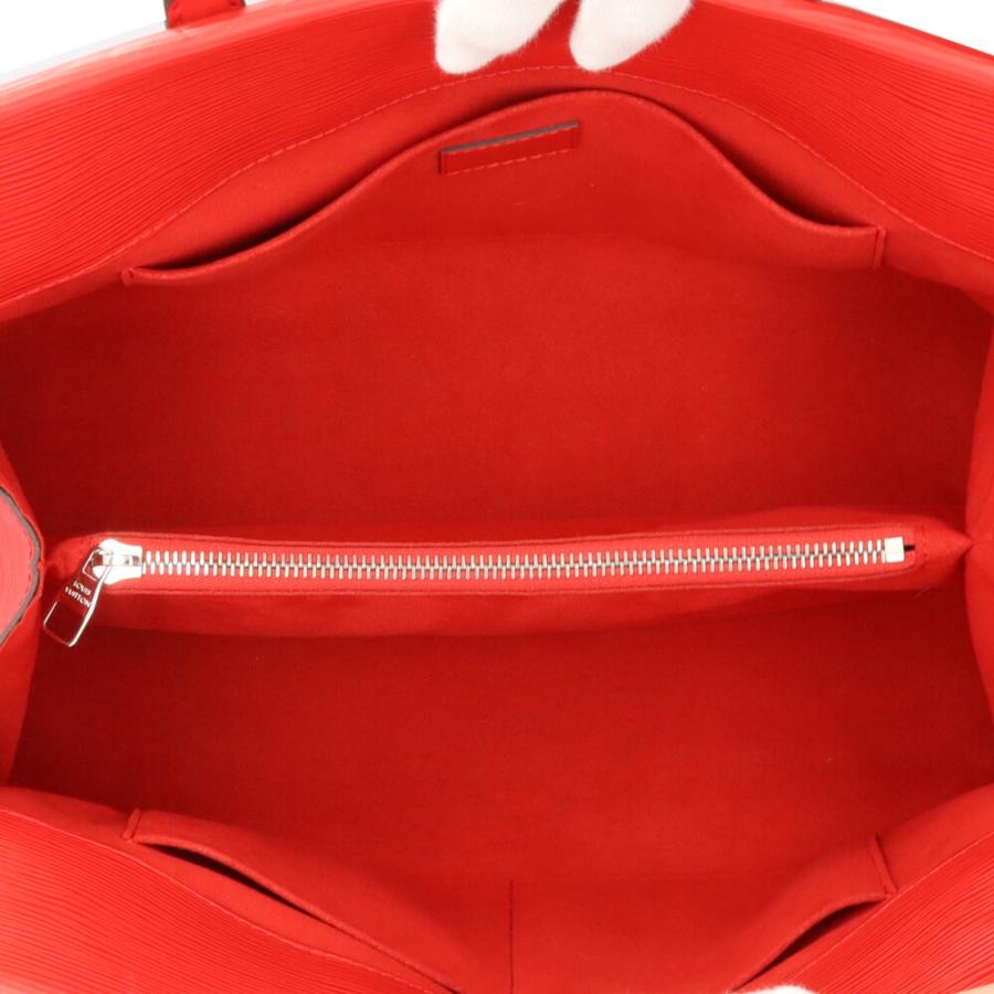 LOUIS VUITTON（ルイ・ヴィトン） マルリーMM エピ ショルダーバッグ