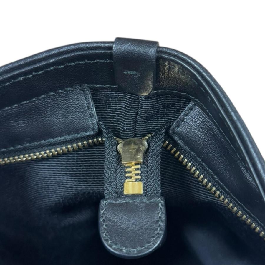 サルヴァトーレフェラガモ ガンチーニ トートバッグ ナイロン GU