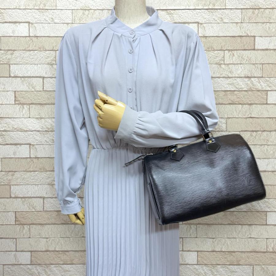 LOUIS VUITTON（ルイ・ヴィトン） スピーディ25 エピ ハンドバッグ