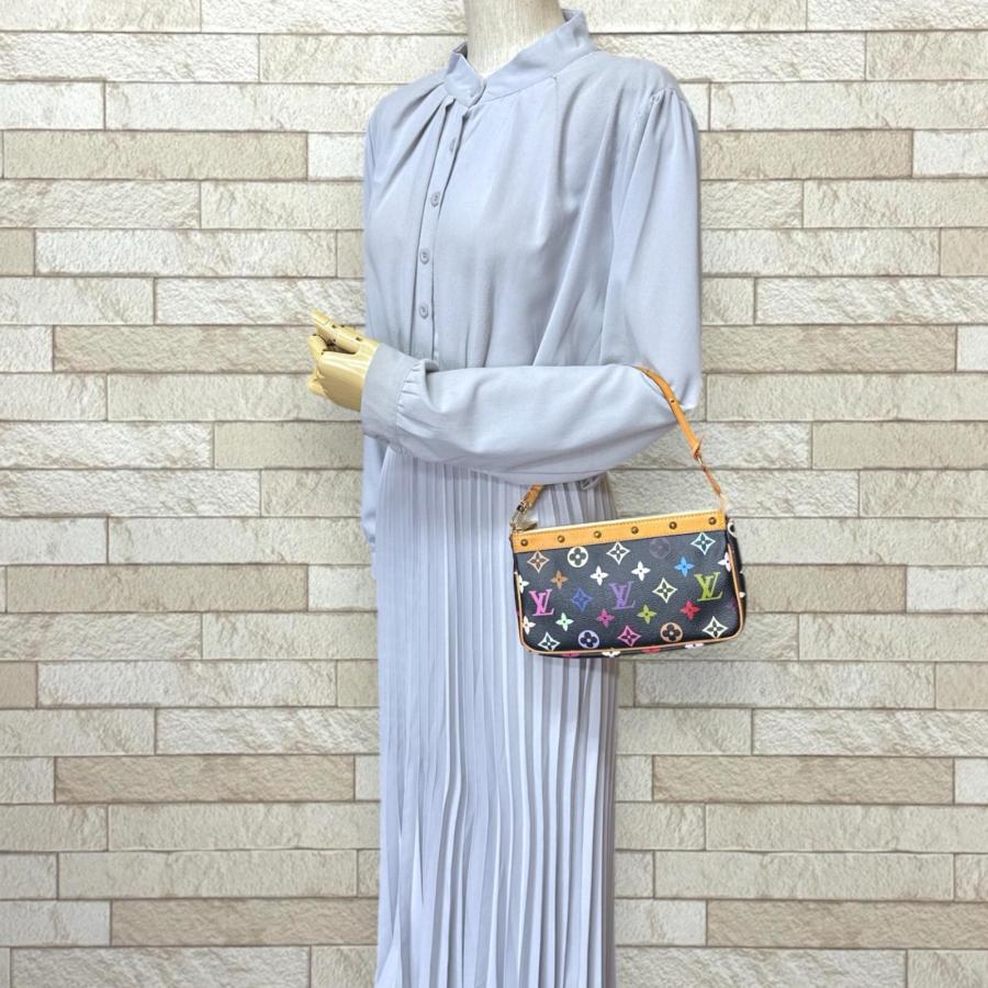 LOUIS VUITTON（ルイ・ヴィトン） ポシェットアクセソワール