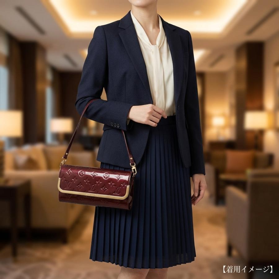 LOUIS VUITTON（ルイ・ヴィトン） ロスモアMM LV ヴェルニ ショルダー