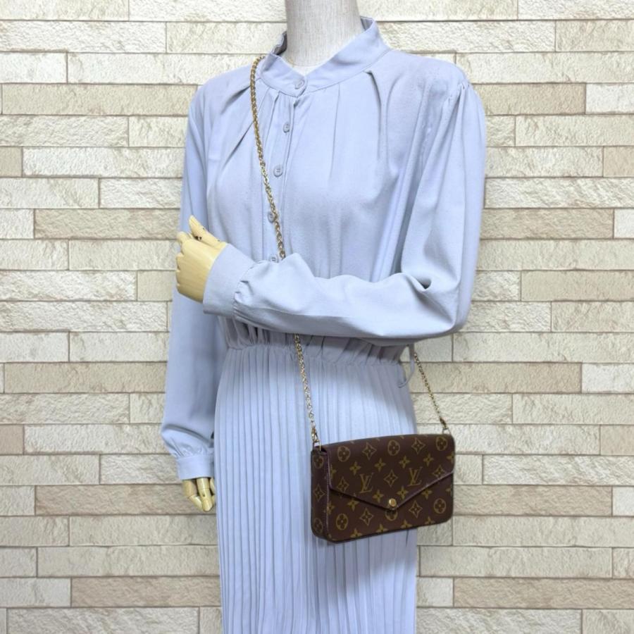 LOUIS VUITTON（ルイ・ヴィトン） ポシェット フェリシー ショルダー