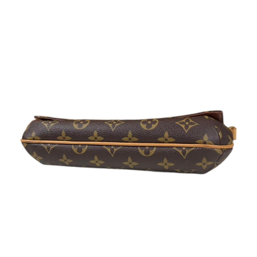 LOUIS VUITTON（ルイ・ヴィトン） ミュゼットタンゴ ショート