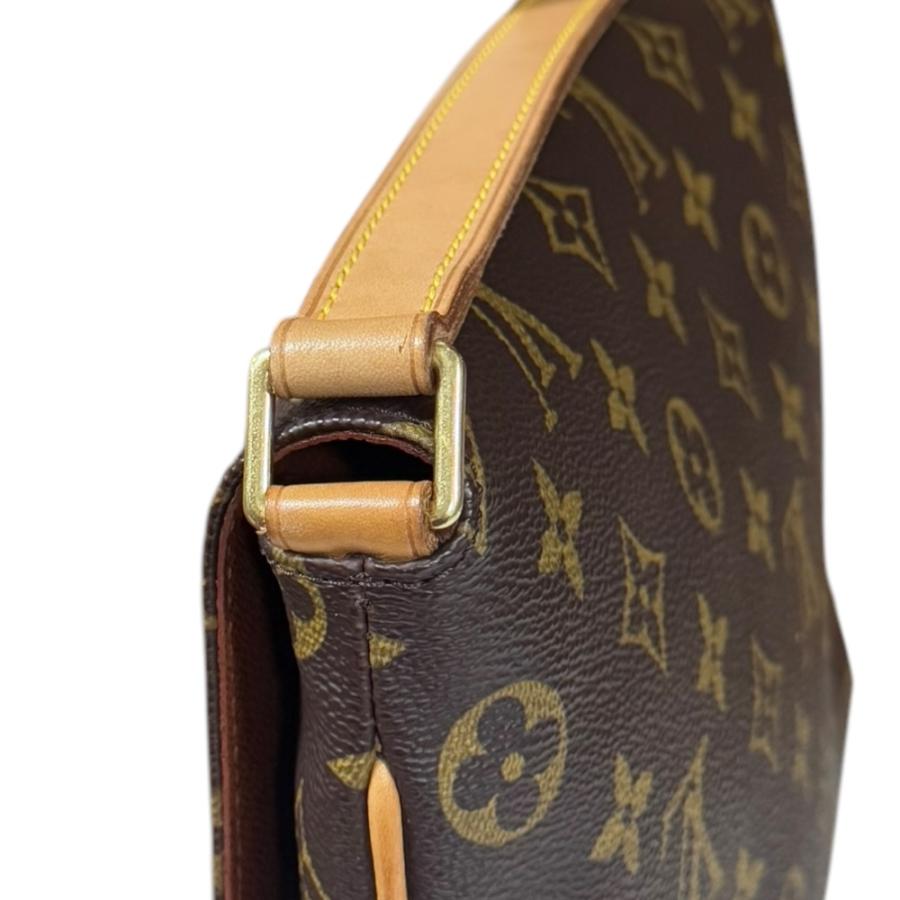 LOUIS VUITTON（ルイ・ヴィトン） ミュゼットタンゴ ショート