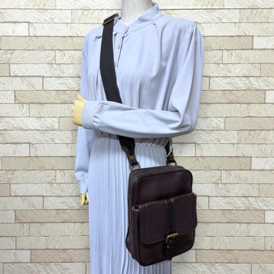 【美品】ルイヴィトン ユタ イロクワ ショルダーバッグ レザー M92534 LOUIS VUITTON（ルイ・ヴィトン） イロクワ ユタ ショルダーバッグ