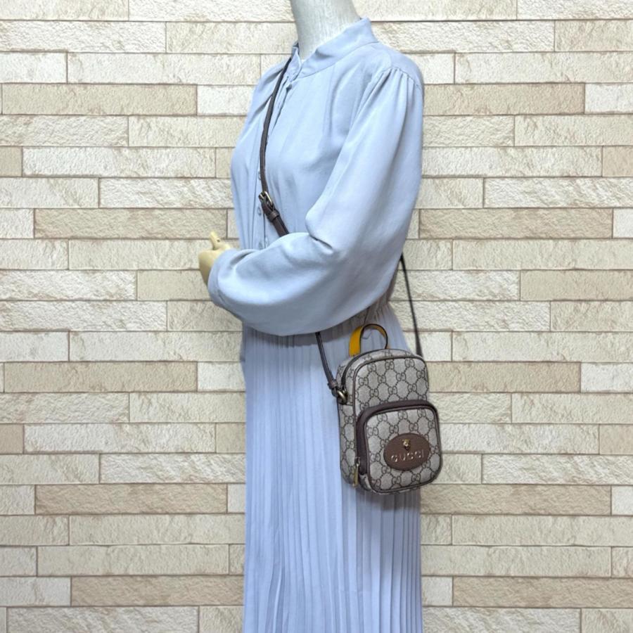 グッチ ネオヴィンテージ GGスプリーム ショルダーバッグ GGスプリームキャンバス 658556 ベージュ レディース GUCCI  中古 GUCCI（グッチ） ネオヴィンテージ GGスプリーム ショルダーバッグ GG