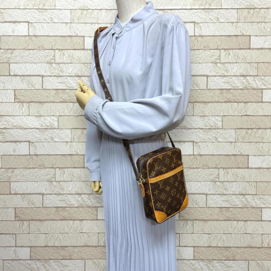 LOUIS VUITTON（ルイ・ヴィトン） ダヌーブ モノグラム ショルダー