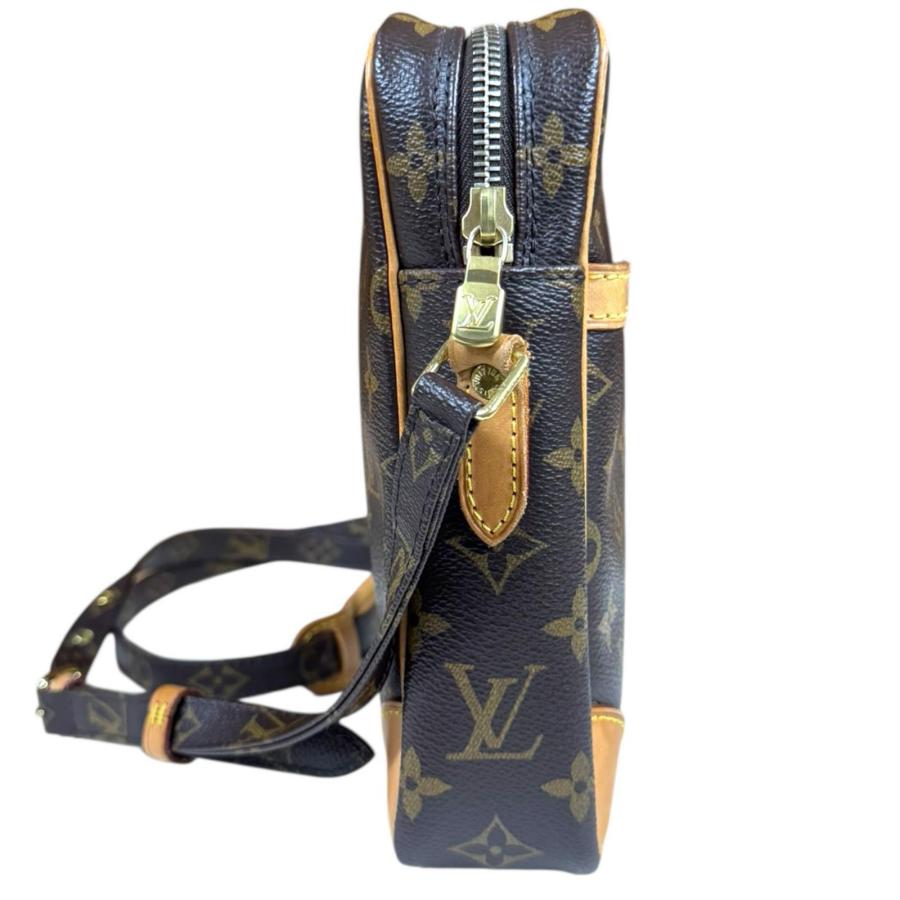 LOUIS VUITTON（ルイ・ヴィトン） ダヌーブ モノグラム ショルダー
