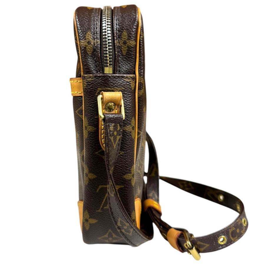 LOUIS VUITTON（ルイ・ヴィトン） ダヌーブ モノグラム ショルダー