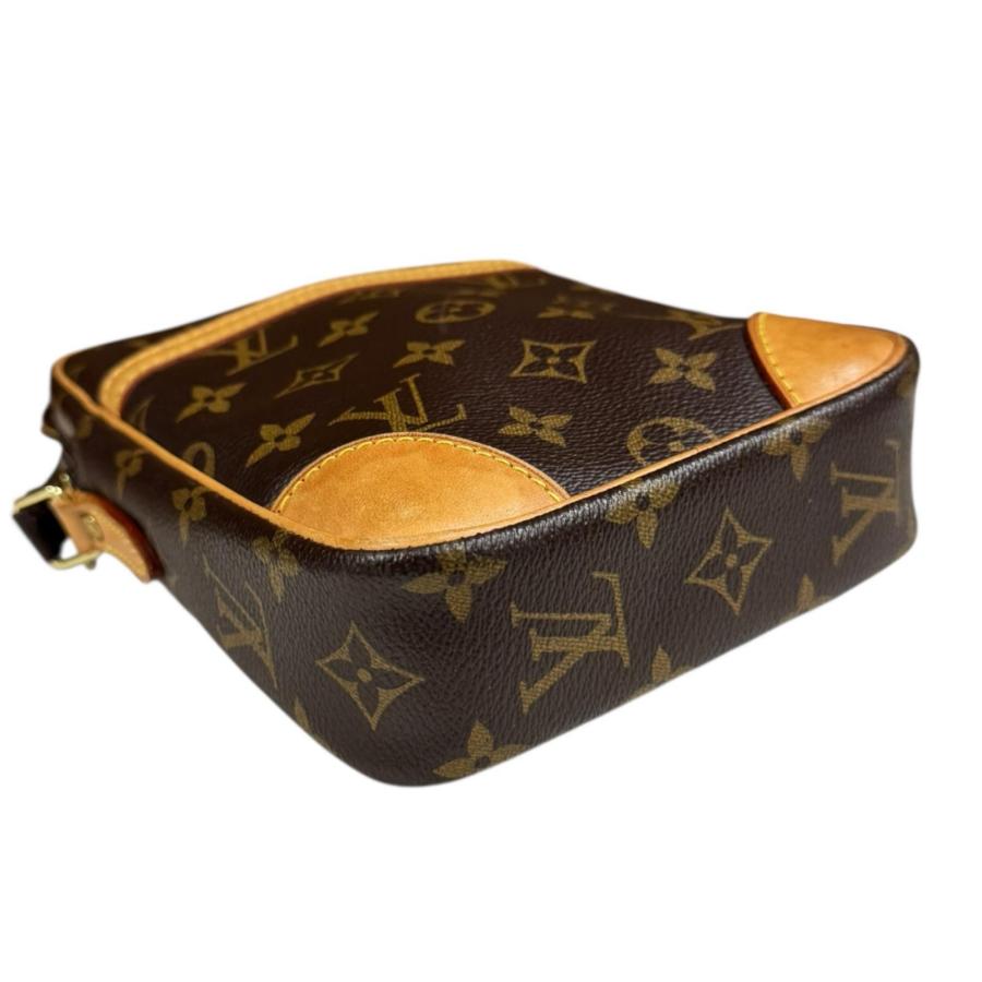 LOUIS VUITTON（ルイ・ヴィトン） ダヌーブ モノグラム ショルダー