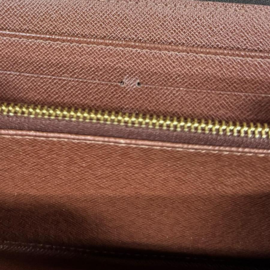 LOUIS VUITTON（ルイ・ヴィトン） ジッピー オーガナイザー モノグラム