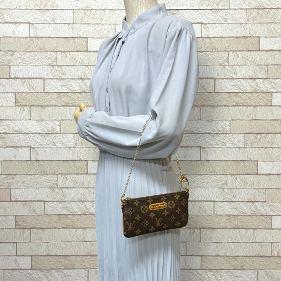 LOUIS VUITTON ルイヴィトン ポシェットミラMM モノグラム