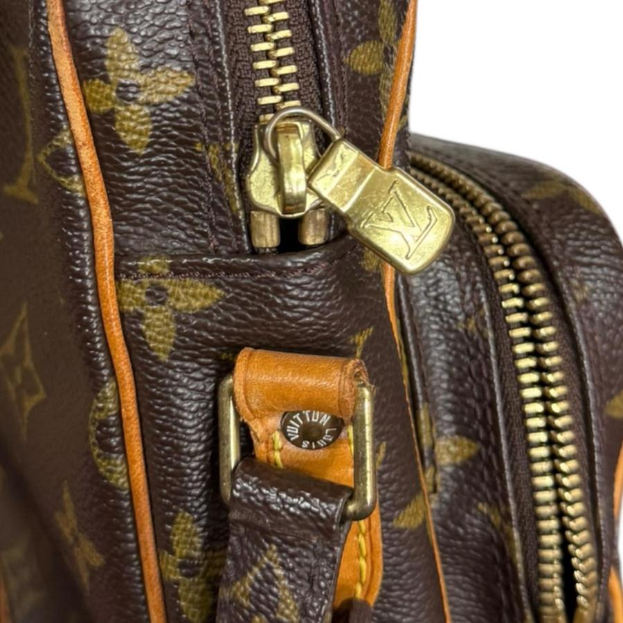 LOUIS VUITTON（ルイ・ヴィトン） アマゾン モノグラム ショルダー