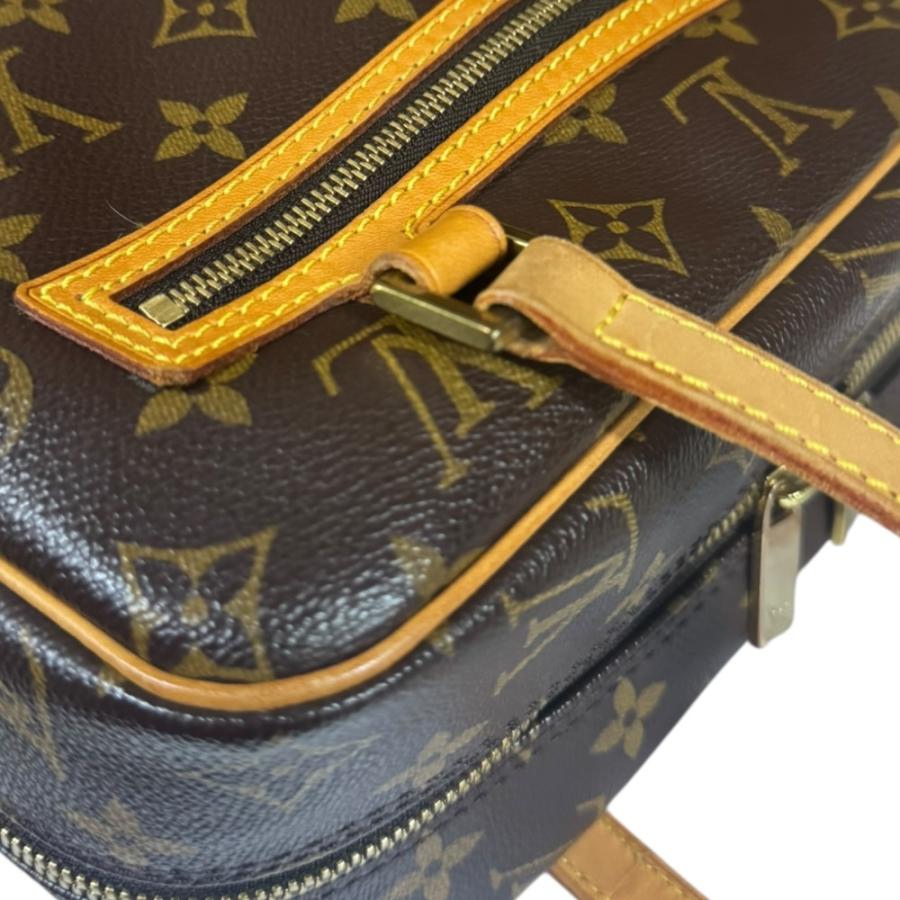 LOUIS VUITTON（ルイ・ヴィトン） シテMM モノグラム ショルダーバッグ