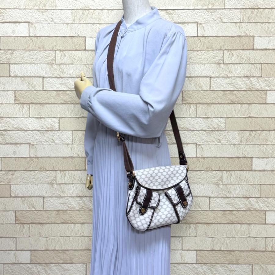 CELINE（セリーヌ） マカダム ショルダーバッグ PVC ホワイト