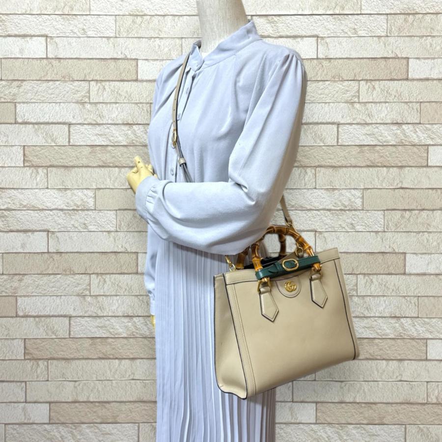 GUCCI（グッチ） ダイアナスモール バンブー ショルダーバッグ レザー
