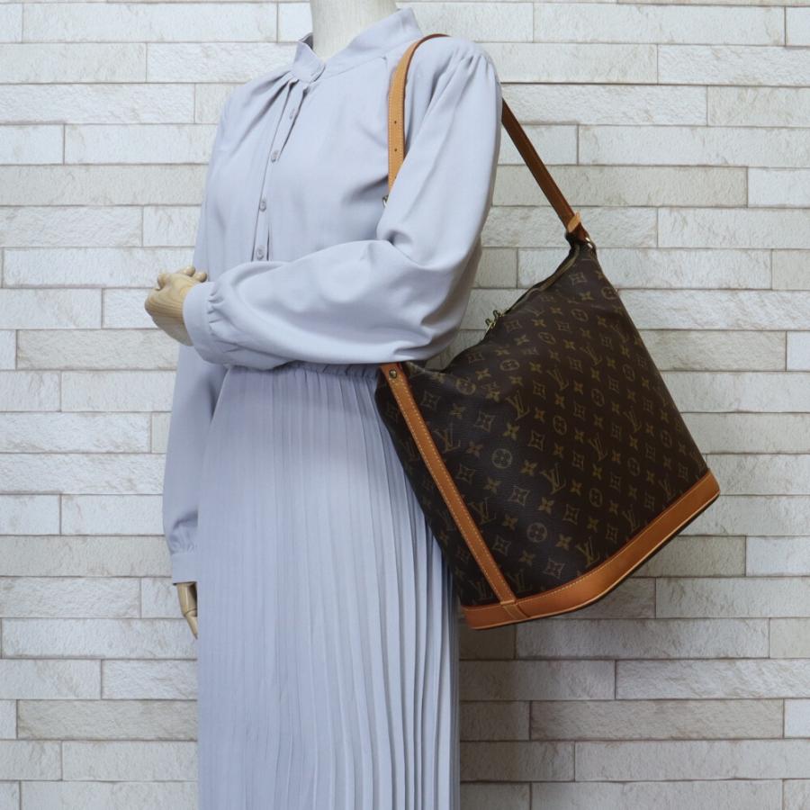 LOUIS VUITTON（ルイ・ヴィトン） アムファースリー シャロンストーン