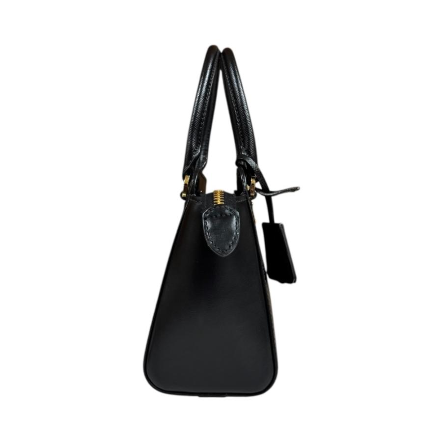 PRADA プラダ サフィアーノ ショルダーバッグ レザー 1BA380