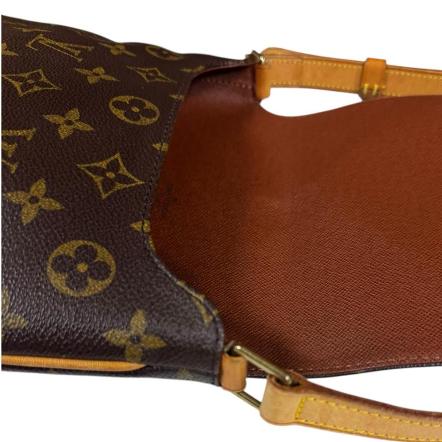 LOUIS VUITTON（ルイ・ヴィトン） ミュゼットサルサ ショート 